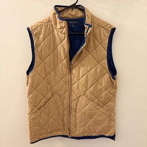🧥 Crown & Ivy Quilted Vest – Southern Prep Approved 🧥